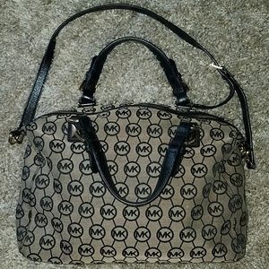 Michael Kors purse